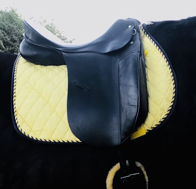 Dressursattel Höpfner Ahlerich 17-17,5", Höpfner  Ahlerich , Sandra , Dressage Saddle, Salzatal, Image 4