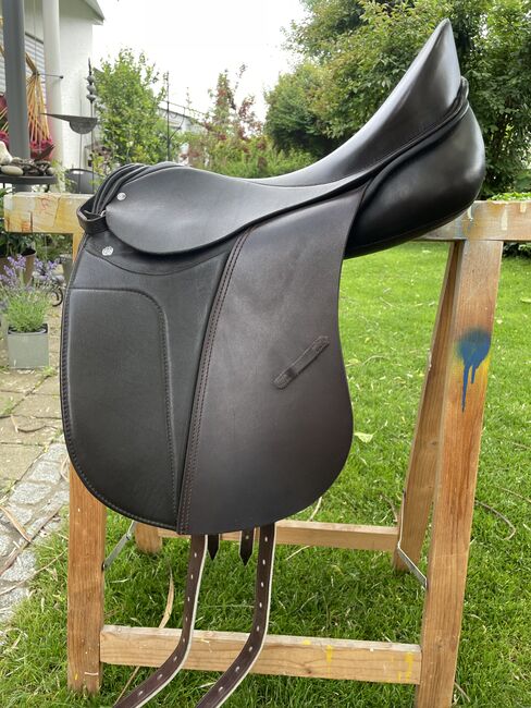 Dressursattel I Braun I Sitzgröße: 17,5 Zoll, Höpfner Spezialmodell Ahlerich Edition Ingrid Klimke , Marie, Dressage Saddle, Bondorf