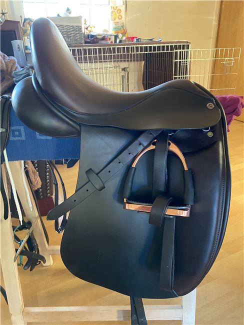 Gut erhaltener Dressursattel, Farmland , Selina Horch , Dressage Saddle, Lünen , Image 19