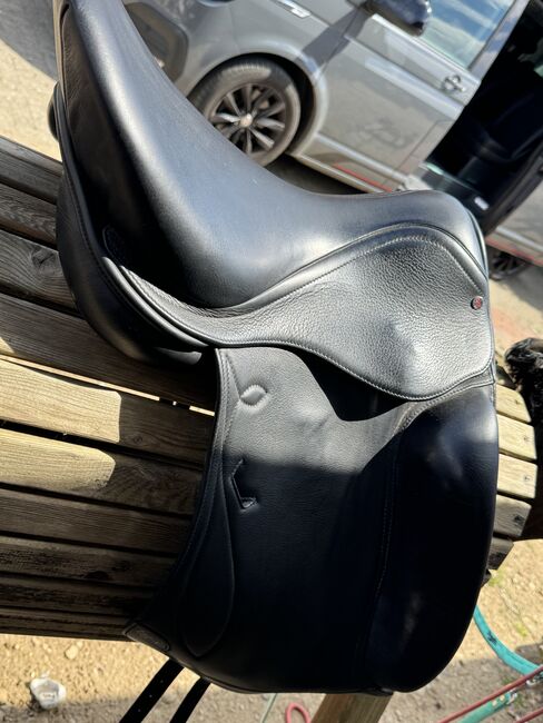 Dressursattel JH Reitsport (Josef Hildmann) "Tag X", JH Reitsport (Josef Hildmann) Tag X, Nicolas , Dressage Saddle, Ratekau , Image 3