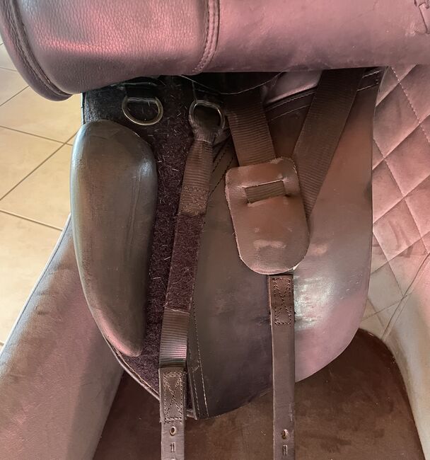 Dressursattel Kent and Masters 17,7-18 zoll, Kent and Masters , J.H., Dressage Saddle, Hopsten, Image 5