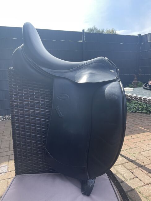 Dressursattel Kentaur Ithaka 17,5 Zoll, Kentaur Ithaka, Neele, Dressage Saddle, Südbrookmerland