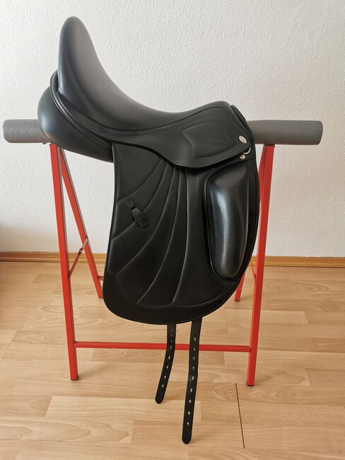 Dressursattel Kentaur Ithaka APM 17,5 Zoll Monoblatt, Kentaur Ithaka APM, Yvonne Grünschachner , Dressage Saddle, Pruggern, Image 13
