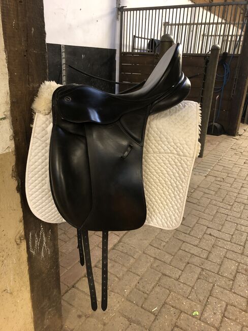 Dressursattel Kieffer Lusitano 17,5“, Kieffer Lusitano, Mona Michelbrand, Dressage Saddle, Vechta