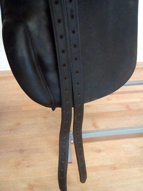 Dressursattel Leder neuwertig, H.B., Dressage Saddle, Rengsdorf, Image 2