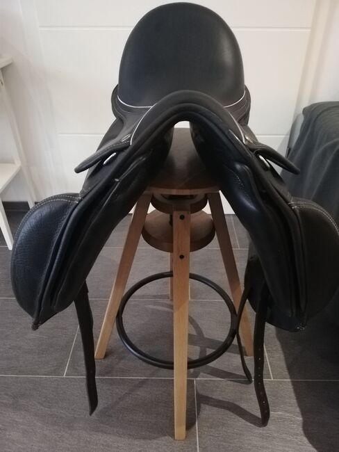 Dressursattel Max Flex Mia 17 Zoll, MaxFlex Mia, Priska Dispensieri , Dressage Saddle, Donaueschingen , Image 4