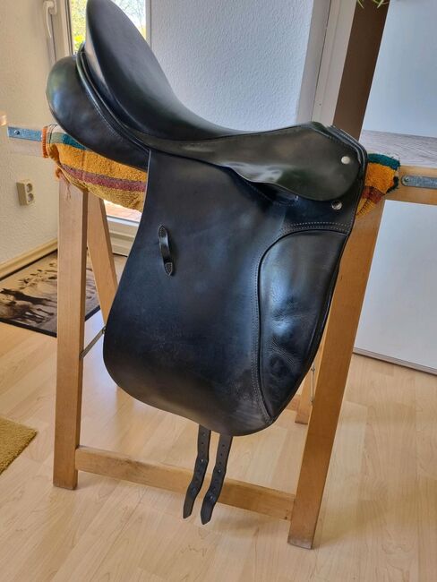 Dressursattel Passier Optimum 17,5 Zoll (schwarz), Passier Optimum, Kristin, Dressage Saddle, Kiel