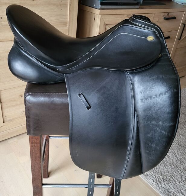 Dressursattel Pfiff Amaretto schwarz 18" KW 2 **top Zustand**, Pfiff Amaretto , Anru, Dressage Saddle, Soest, Image 2