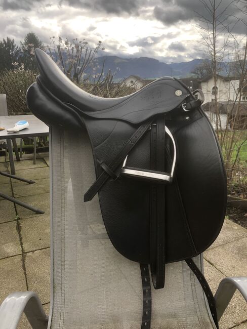 Dressursattel Philipp Fontaine (Stübben), Philipp Fontaine (Stübben), steffi schelbli, Dressage Saddle, uznach, Image 2