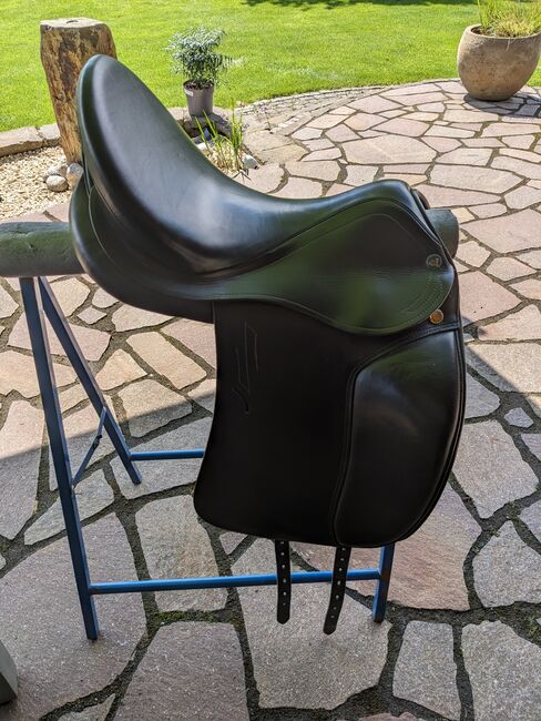 Dressursattel Prestige Roma Dressage 17" KW32, Prestige Roma, Claudia , Dressage Saddle, Eschweiler, Image 3