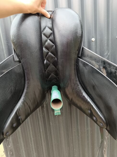 Dressursattel S3 Bentley, 17 Zoll, breite Kammer, S3 Bentley  Bentley , Kristina , Dressage Saddle, Quickborn, Image 4