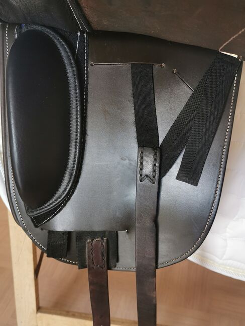 Dressursattel Schleese Mambo II 18'' (BJ 10_2019) mit PSI Kissen, gut erhalten, Schleese Mambo, Birgit. Gerne Telefon mobil:01792414918, Dressage Saddle, Oerlinghausen, Image 16