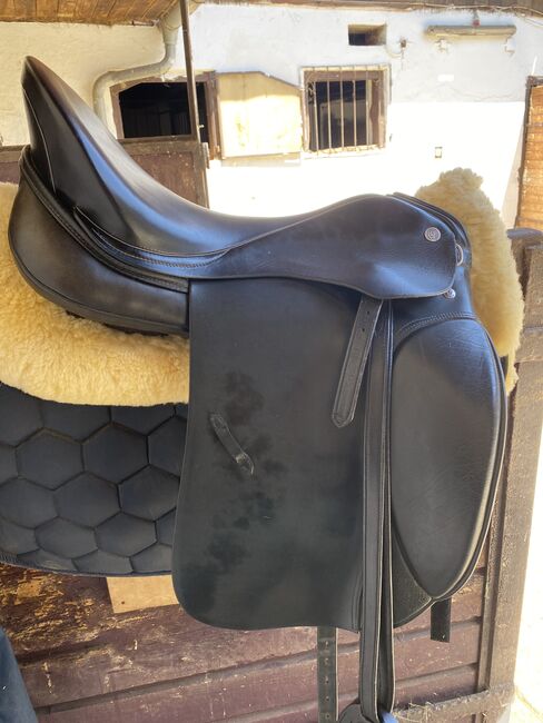 Dressursattel Schuhmacher Solution, Schuhmacher Solution, Leonie Pfneiszl, Dressage Saddle, Unter-Danegg, Image 3