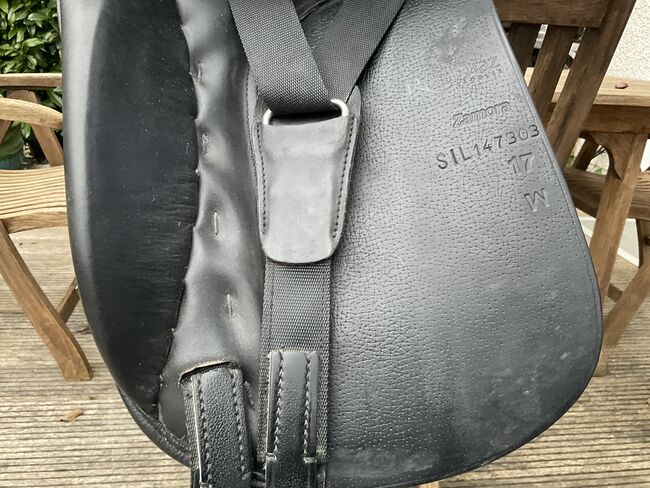 Dressursattel Sea Bis Zamora 17,5“, schwarz, sehr guter Zustand, Sea Biz Zamora, Yvonne, Dressage Saddle, Starnberg, Image 5