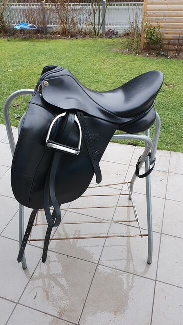 Dressursattel Sommer Diplomat Exclusiv 17,5 zoll, Sommer  Diplomat Exclusiv , Sandra Lesner-Orastean , Dressage Saddle, Roßtal 