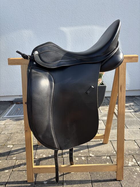 Dressursattel Sommer ,,Diplomat Exclusiv‘‘ - gebraucht, Sommer Diplomat Exclusiv, Leni Flöß, Dressage Saddle, Steißlingen