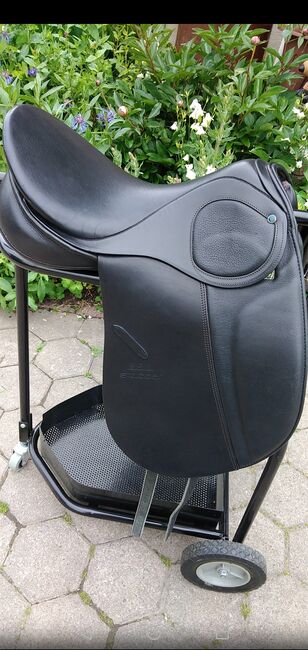 Dressursattel Stübben Scandica 17,5 Kammer: schmal, Stübben Scandica, Dieter Kotzur, Dressage Saddle, Nordrhein-Westfalen - Bergkamen, Image 5