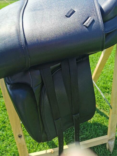 Dressursattel Stübben Virginia 17,5", Ortweite 29, Stübben Virginia, Sabrina, Dressage Saddle, Moers, Image 3