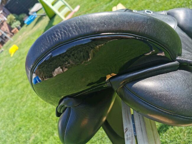 Dressursattel Stübben Virginia 17,5", Ortweite 29, Stübben Virginia, Sabrina, Dressage Saddle, Moers, Image 5