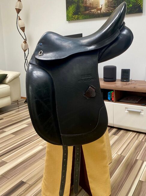 Dressursattel Stübben Virginia True Nature - 18" / KW 30, Stübben Virginia True Nature, Nicole Ellmerich, Dressage Saddle, Gaweinstal