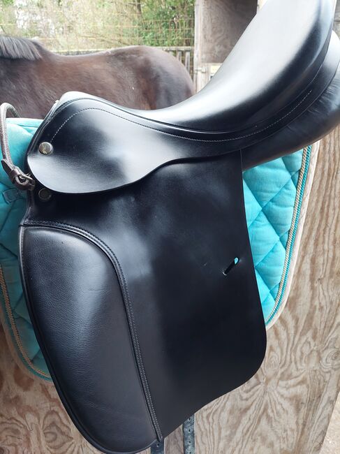 Verkaufe Dressursattel, Prestige Hippos Dressage, Rebecca, Dressage Saddle, Sandhausen, Image 2