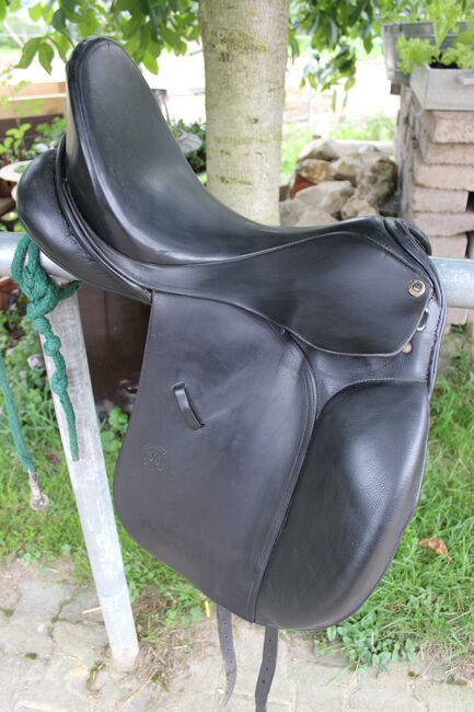 Dressursattel, Theo Sommer Opus, FRANZ KASTNER, Dressage Saddle, Dinkelscherben