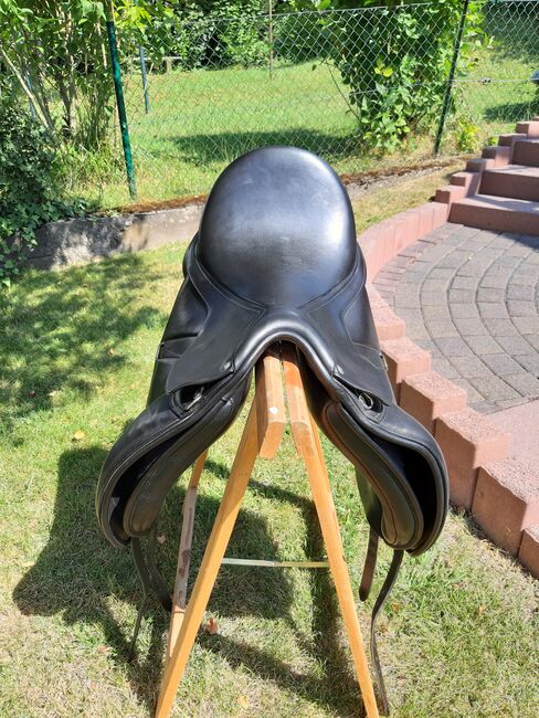 Dressursattel der Firma Bates, Bates, Annika, Dressage Saddle, Dornum, Image 2