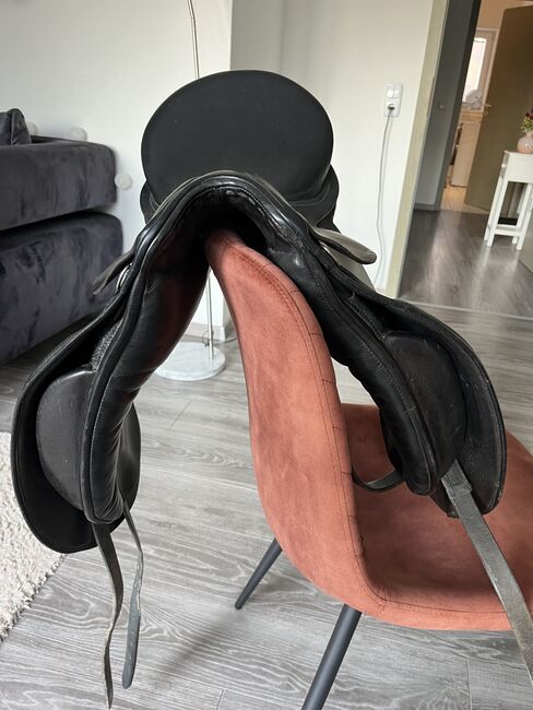 Dressursattel von Otto Schuhmacher 17 Zoll, Otto Schuhmacher Profi Exclusive, Celina Hammann, Dressage Saddle, Söhlde, Image 4