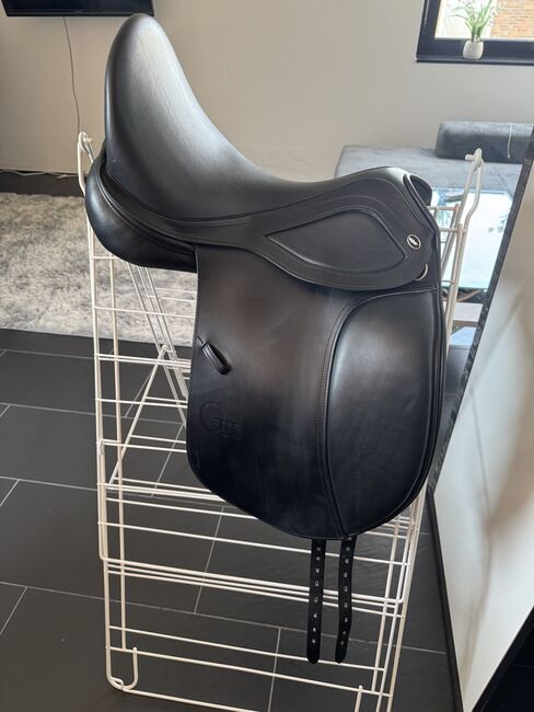 Neuwertigen Dressursattel, Fabian Greinert, Boss, Dressage Saddle, Hilden