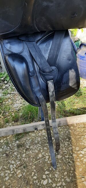 Dressursattel 17,5 breite Kammer, Maresa, Dressage Saddle, Pfullingen, Image 2