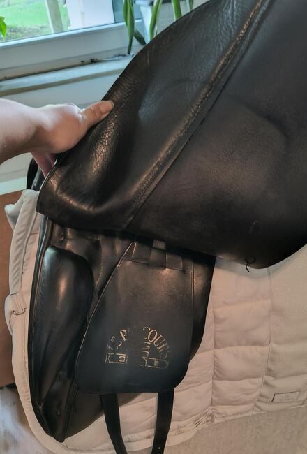 Dressursattel 17 Zoll Große Pausche Gut erhalten Sattel Stübben Trense Pony, Stübben  CTD, Saskia, Dressage Saddle, Geesthacht, Image 17