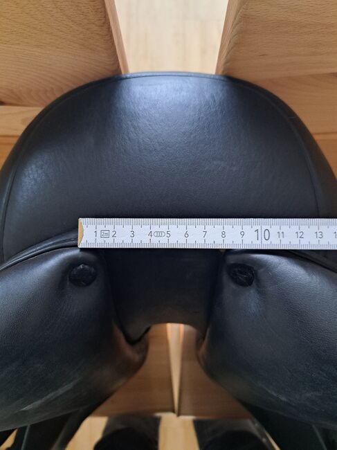 Dressursattel, 18 Zoll, Ikonic Classic Line 1601, Doppelblatt, Ikonic Classic Line 1601, Miriam, Dressage Saddle, Stuttgart, Image 12