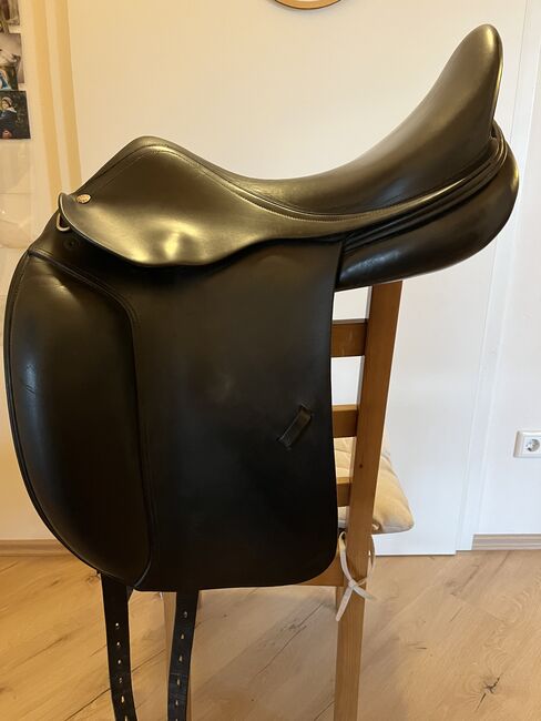 Dressursattel Amerigo 17“, Amerigo, Janine, Dressage Saddle, Großmehring, Image 3