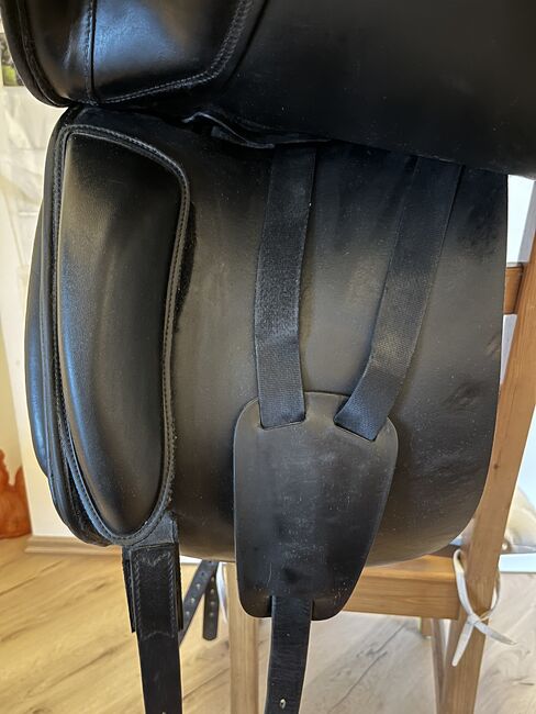 Dressursattel Amerigo 17“, Amerigo, Janine, Dressage Saddle, Großmehring, Image 4