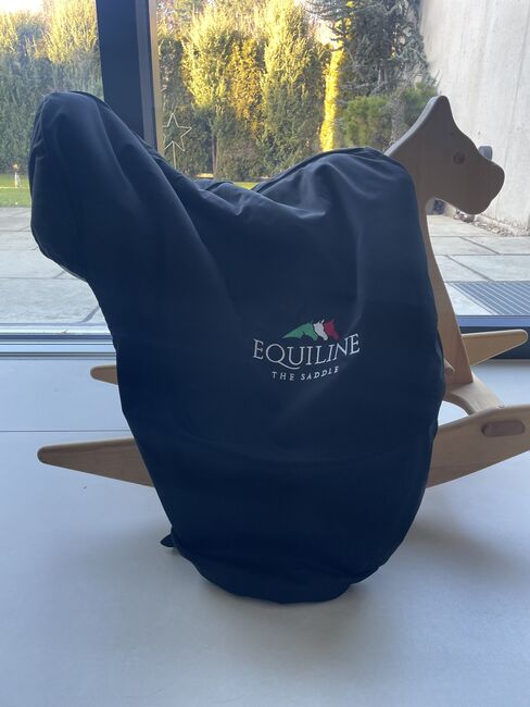 Dressursattel von Equiline kaum genutzt, BJ 2020, Equiline, Daniela Lurz, Dressage Saddle, Grafing , Image 5