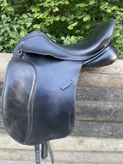 Dressursattel von Ruiz Diaz, Modell Calvia, Dressursattel von Ruiz Diaz, Modell Calvia Dressursattel von Ruiz Diaz, Modell Calvia, Johanna , Dressage Saddle, Schwarzenberg