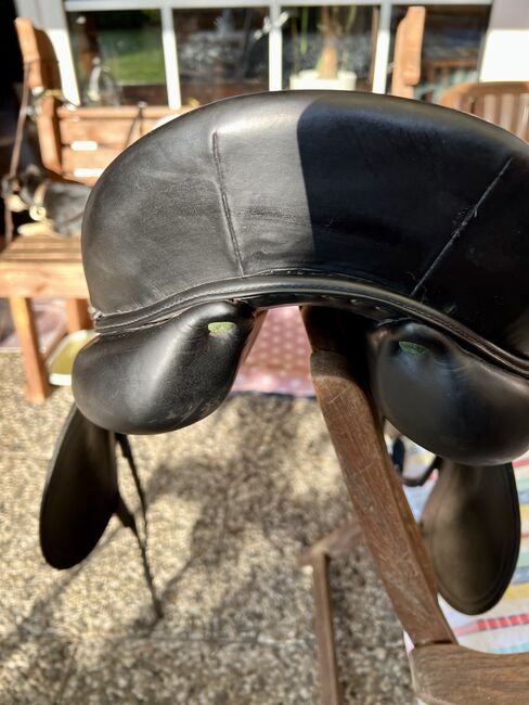 Dressursattel Devocoux Makila Monoblatt schwarz, Devocoux  Makila, Birgit , Dressage Saddle, Toppenstedt , Image 9