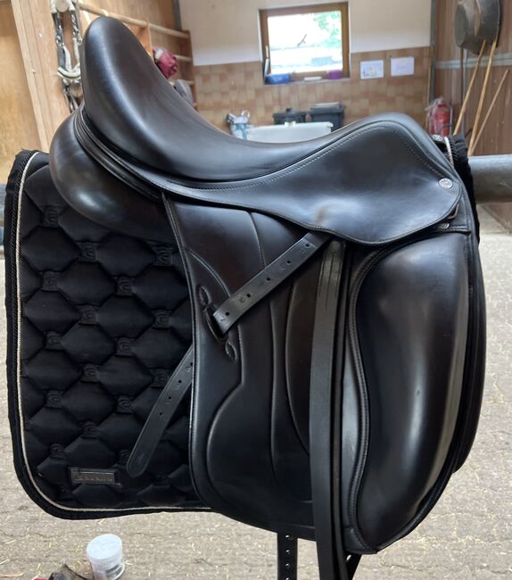 Dressur sattel Equipe oracle 17 zoll kw33, Selleria Equipe  Oracle, Emily , Dressage Saddle, München, Image 4