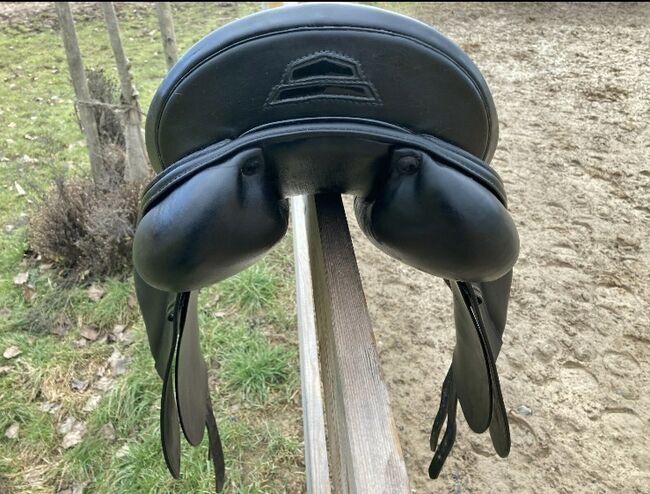 Dressursattel Euroriding Prestige Emilio zu verkaufen !, Euroriding Prestige Emilio, Julia, Dressage Saddle, Heygendorf , Image 12