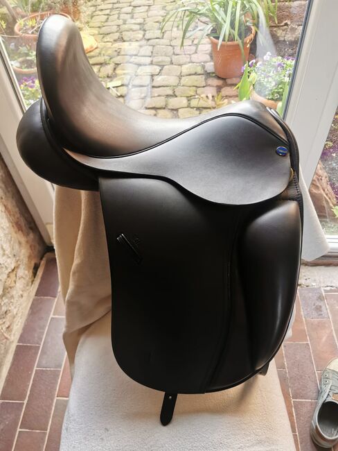 Dressursattel Euroriding Titan 2, Euroriding Titan 2, Frau Günes Hölterhoff, Dressage Saddle, weyher, Image 3