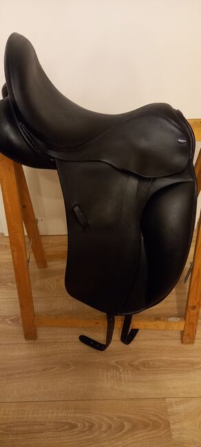 Dressursattel, Euroriding Titan 2, Kerstin, Dressage Saddle, Gersthofen, Image 2