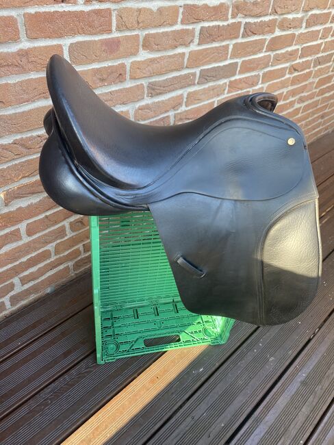 Dressursattel 	 Gerlach Alfirie,  Gerlach Sulingen  Alfirie, Kunkel , Dressage Saddle, Husum