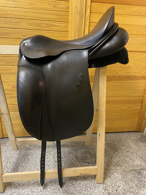 Dressursattel Grand Gilbert extra (GG extra), Passier Grand Grilbert extra, LT, Dressage Saddle, Dillingen