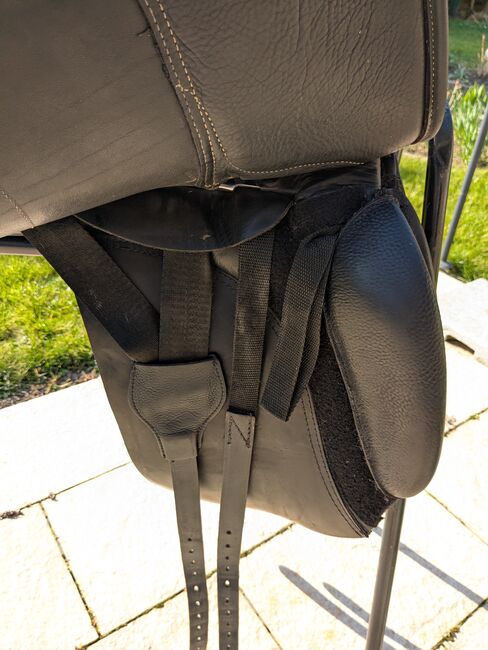 Dressursattel Hemano Aachen Deluxe 17,5, Hemano  Aachen Deluxe , Petra , Dressage Saddle, Bergheim , Image 4
