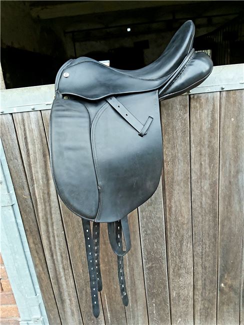 Dressursattel, Hintermayer Anatomic , Lucille Hörnike , Dressage Saddle, Groß Lüben