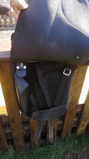 Dressursattel Isabell Werth mit Cair, Wintec, Laura-Marie Lemke, Dressage Saddle, Sarau, Image 5