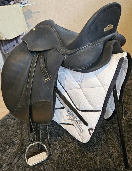 Dressursattel Isabell Werth, Isabell Werth Wintec, Anna Petersen, Dressage Saddle, Itzehoe, Image 5