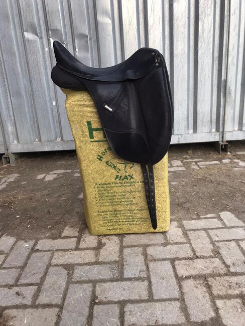 Dressursattel Isabell Werth, Wintec , Kirsten Funk, Dressage Saddle, Schortens, Image 2