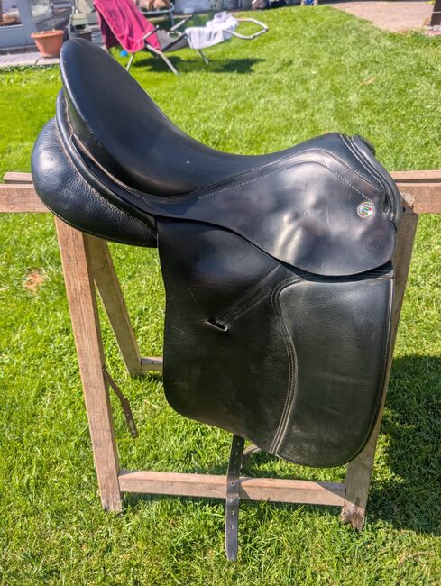 Dressur Sattel Karl Niedersüß, 17,5 Zoll, Karl Niedersüß , Ines, Dressage Saddle, Unterschauersberg