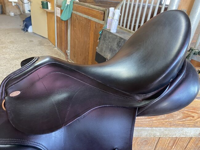 Dressursattel Kentaur Kalypso 17“, Kentaur Kalypso, Liesa, Dressage Saddle, Bregenz, Image 3